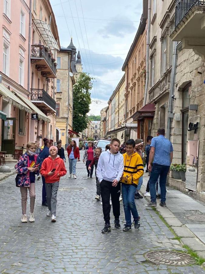 Вірменська 14 Центр Не Далеко Від Ж Д Вокзалу Звітні Документи Daire Lviv Dış mekan fotoğraf