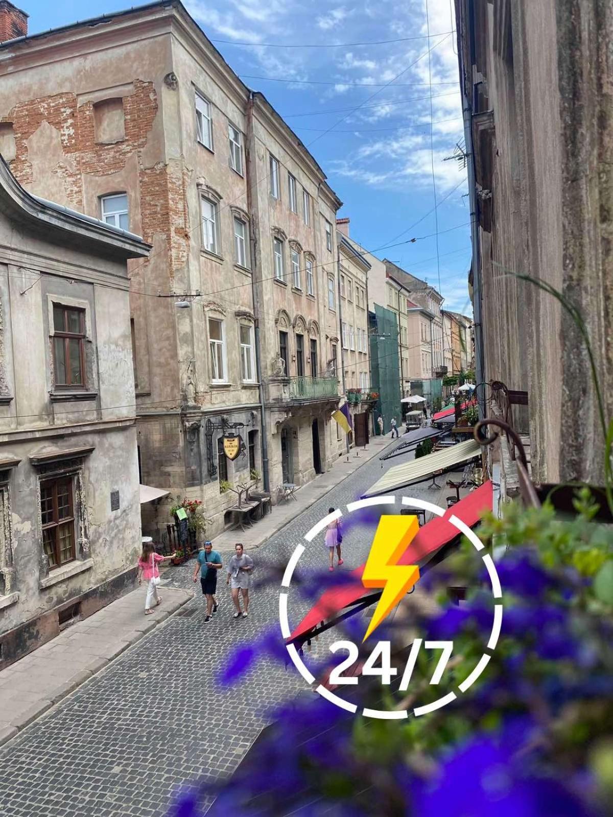 Вірменська 14 Центр Не Далеко Від Ж Д Вокзалу Звітні Документи Daire Lviv Dış mekan fotoğraf